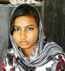 14 YEARS OLD CHRISTIAN GIRL KIDNAPPED WHILE GOING TO SCHOOL IN PAKISTAN.